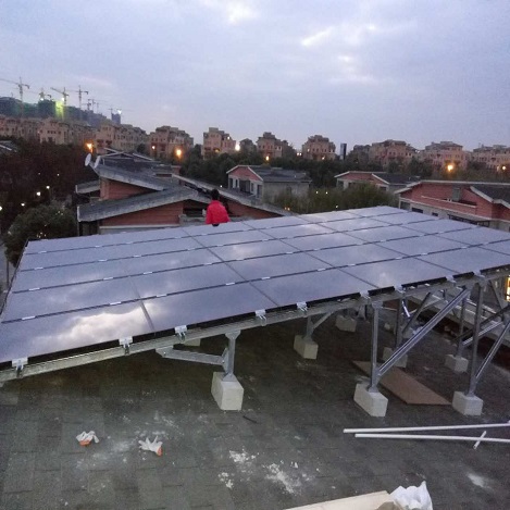 uso doméstico 2kw Sistema de energía solar de Grid en China